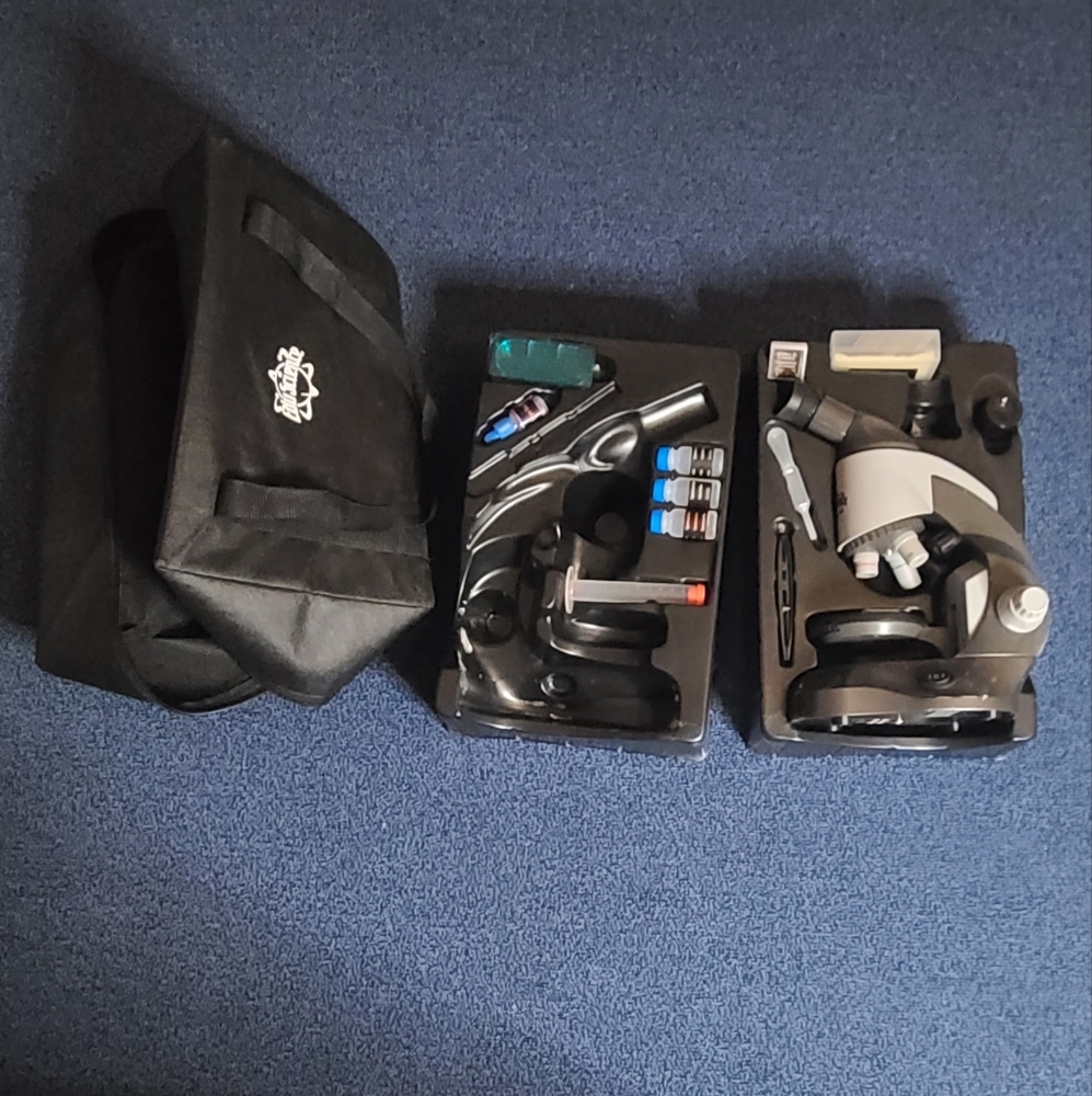 Microscope set - Picture 2 of 7